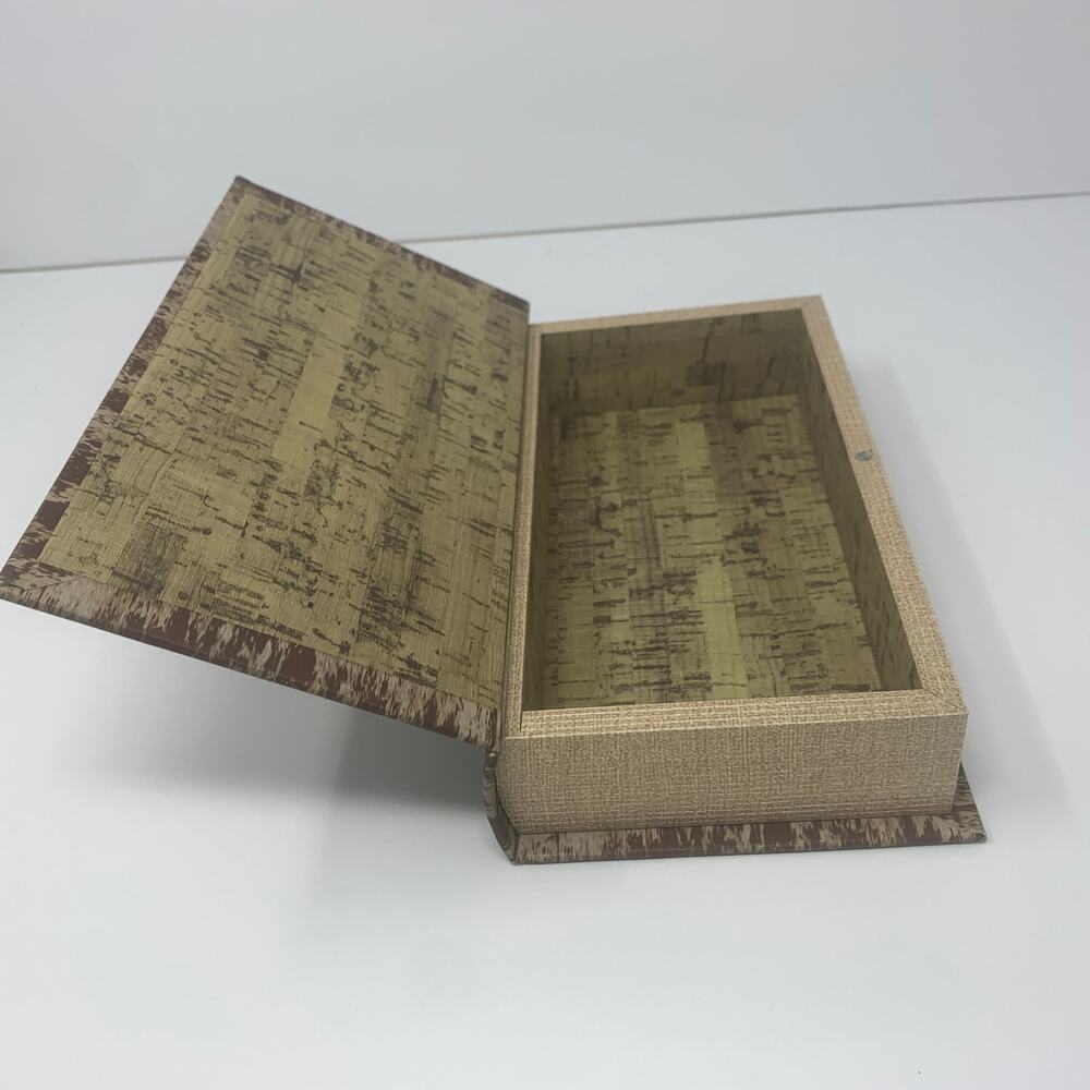 NWOT Halloween FORTUNE TELLER spell book spellbook tabletop decor - Picture 5 of 8